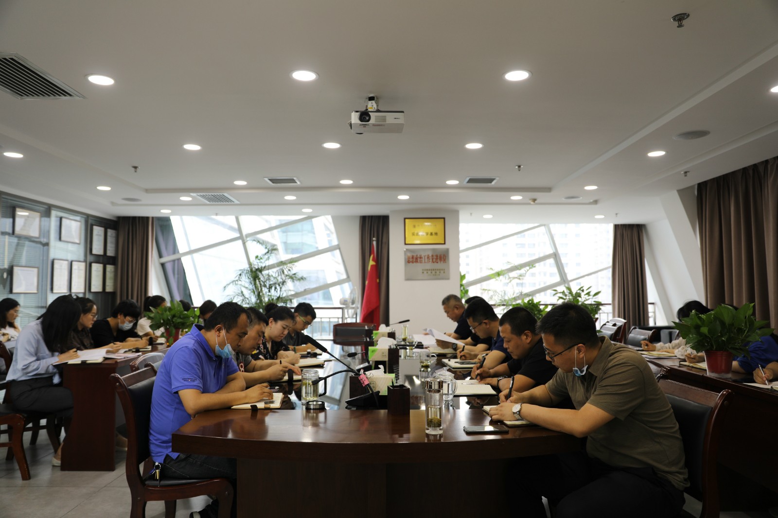 1594174904330030I5YU.jpg 水環境公司召開以案促改工作動員會.JPG