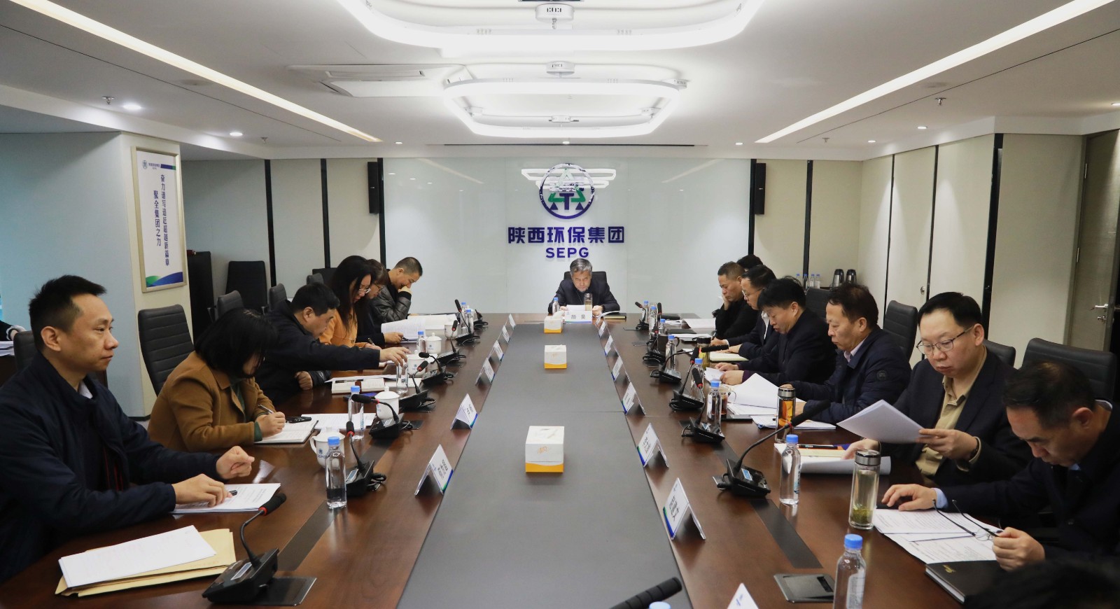 1616124903209718fWJu.jpg 集團(tuán)公司1.jpg